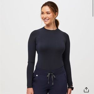 FIGS salta seamless long sleeve underscrub